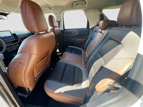 Used 2024 Ford Bronco Sport Outer Banks w/ Tech Package image 25