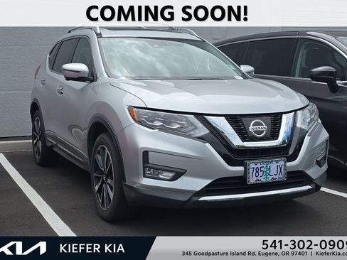 Used 2017 Nissan Rogue SL w/ SL Premium Package AWD/4WD image 1