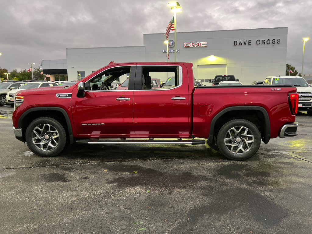 Used 2025 GMC Sierra 1500 SLT w/ SLT Convenience Package AWD/4WD image 11