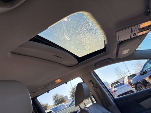 Used 2016 Honda Odyssey EX-L image 13