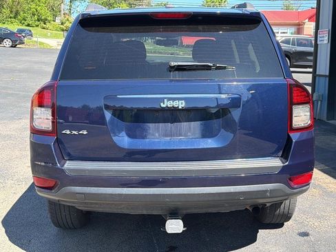Used 2016 Jeep Compass Sport w/ Power Value Group AWD/4WD image 4
