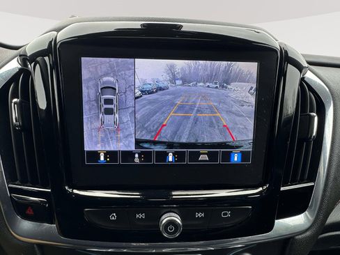 Certified 2023 Chevrolet Traverse RS image 13