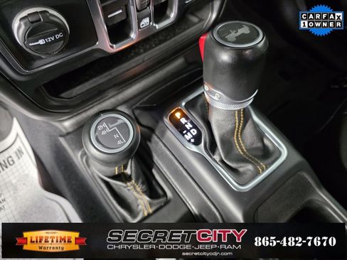Used 2021 Jeep Wrangler Unlimited Sahara image 25
