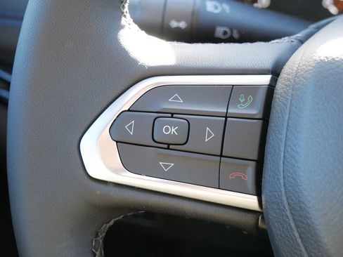 New 2026 Jeep Compass Latitude AWD/4WD image 38