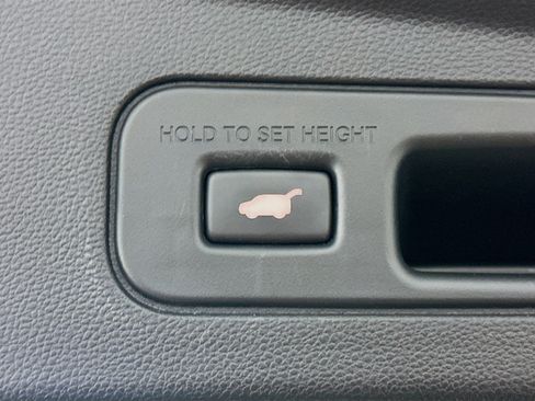 Used 2023 Acura MDX SH-AWD w/ Advance Package image 33