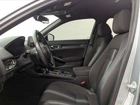 Used 2023 Honda Civic Sport image 14