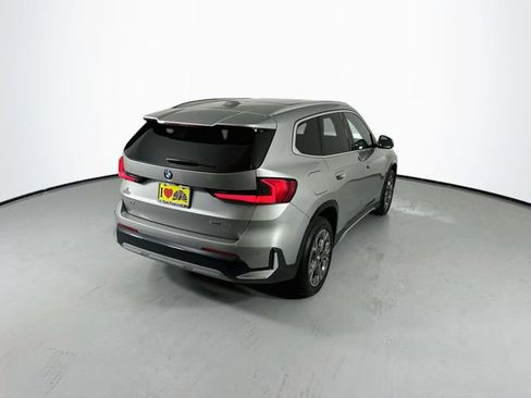 Used 2025 BMW X1 xDrive28i AWD/4WD image 9