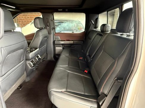 Used 2021 Ford F150 Lariat w/ Equipment Group 502A High AWD/4WD image 14