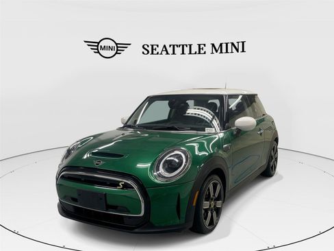 Used 2022 MINI Cooper SE FWD image 1