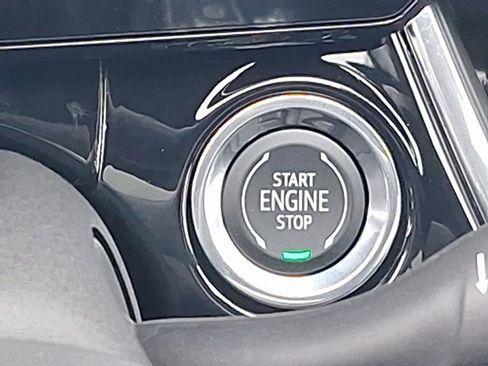 New 2026 Chevrolet Trax RS image 30