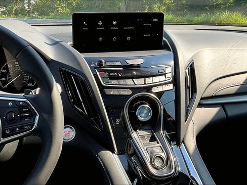 Used 2024 Acura RDX SH-AWD image 10