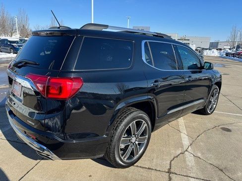 Used 2017 GMC Acadia Denali w/ Technology Package image 7