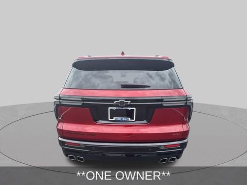 Used 2024 Chevrolet Traverse RS w/ LPO, Floor Liner Package AWD/4WD image 5