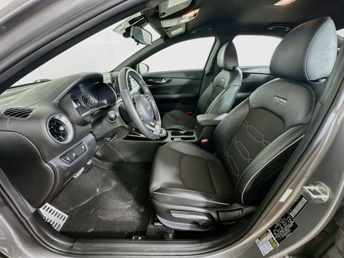 Used 2022 Kia Forte GT-Line w/ GT-Line Technology Package FWD image 13
