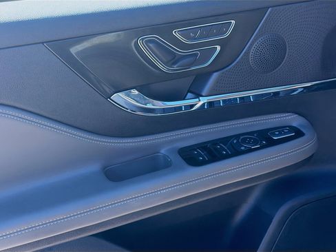 Used 2024 Lincoln Corsair FWD image 17