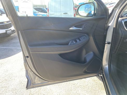 Used 2025 Buick Encore GX Preferred FWD image 16