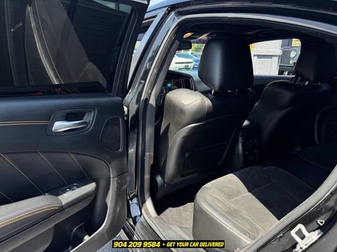 Used 2022 Dodge Charger Scat Pack RWD image 25