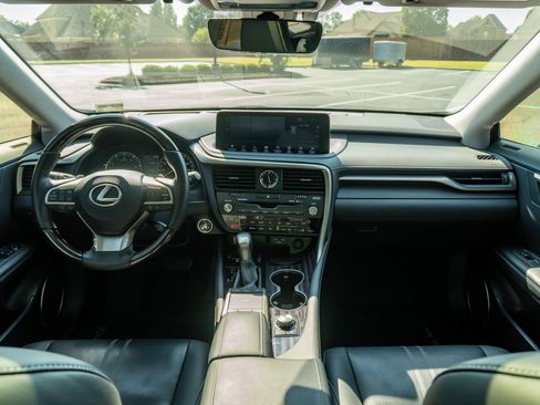 Used 2022 Lexus RX 350L Luxury w/ Accessory Package (Z1) FWD image 20