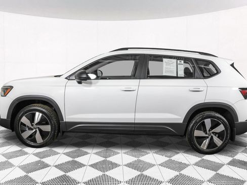 Used 2025 Volkswagen Taos S image 18