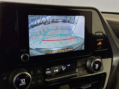 Used 2024 Toyota Highlander XSE image 15