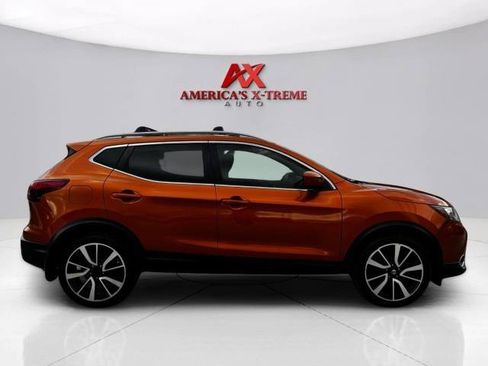Used 2017 Nissan Rogue Sport SL w/ SL Premium Package AWD/4WD image 7