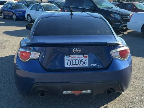 Used 2013 Scion FR-S image 5