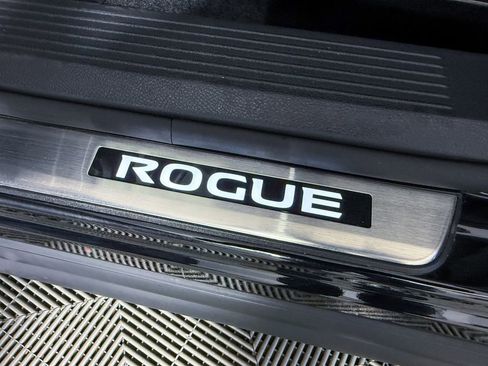 Certified 2024 Nissan Rogue S image 35