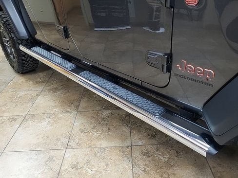 New 2025 Jeep Gladiator Mojave image 10