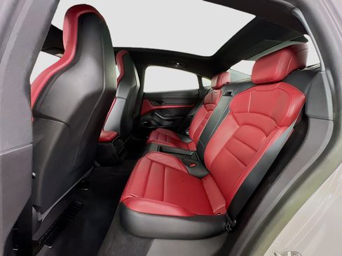 Used 2023 Porsche Taycan 4S image 26