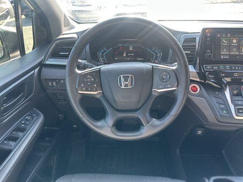 Used 2019 Honda Odyssey EX image 21