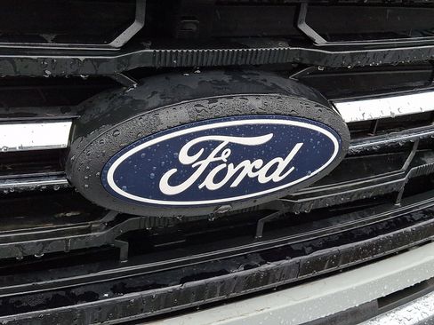 Used 2024 Ford F150 XLT image 6