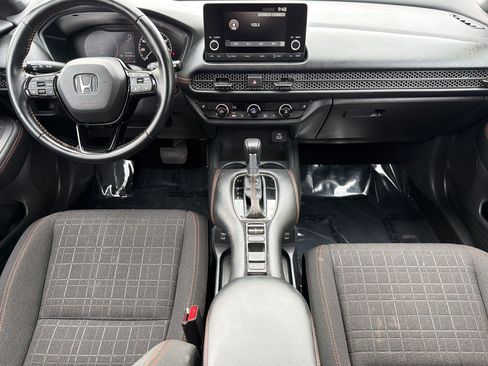 Used 2025 Honda HR-V Sport image 14