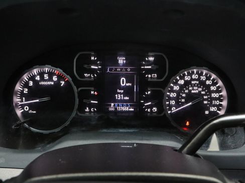 Used 2019 Toyota Tundra SR5 image 37