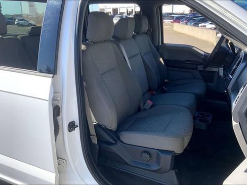 Used 2015 Ford F150 XLT image 7