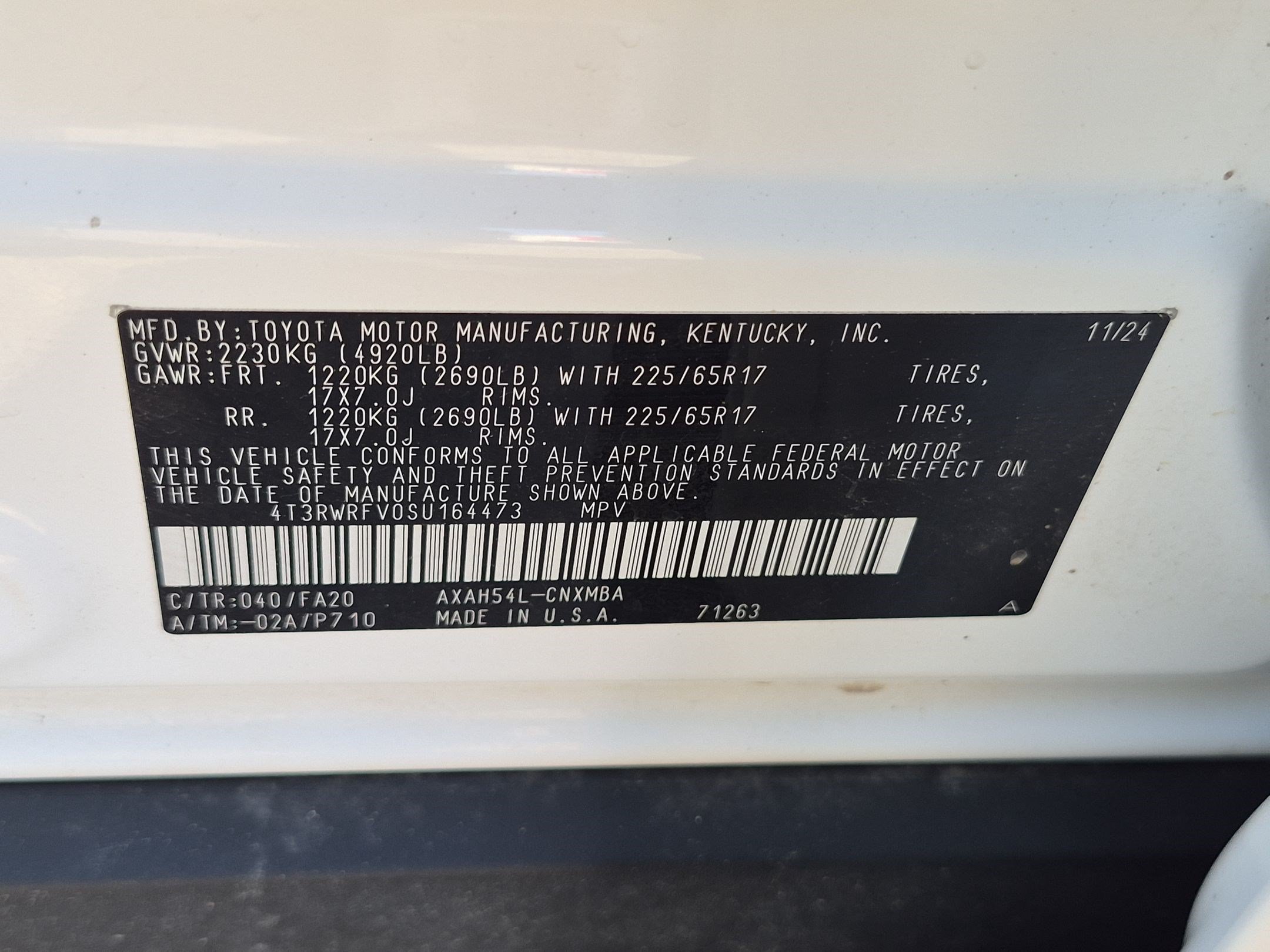 Used 2025 Toyota RAV4 XLE AWD/4WD image 33