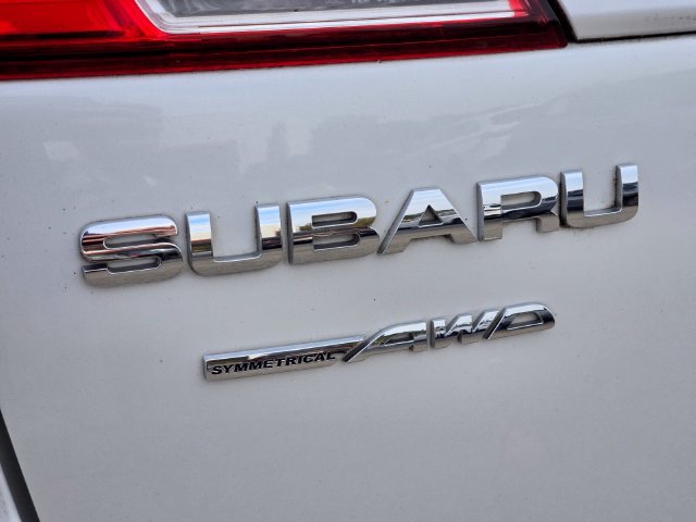 Used 2014 Subaru Outback 2.5i Limited w/ Moonroof Package AWD/4WD image 17