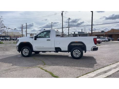 New 2026 GMC Sierra 2500 Pro w/ Convenience Package RWD image 8