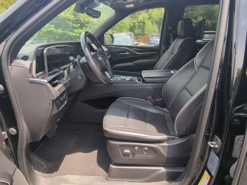 Used 2023 Cadillac Escalade Sport w/ Touring Package AWD/4WD image 9
