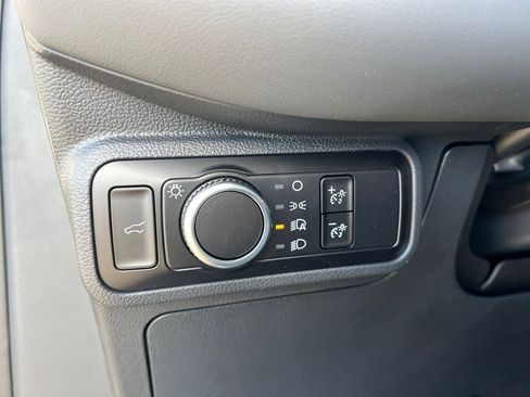 New 2026 Ford Explorer Active RWD image 64