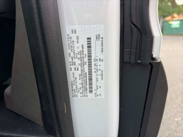 Used 2025 Ford Transit 250 Low Roof w/ Exterior Upgrade Package RWD image 32