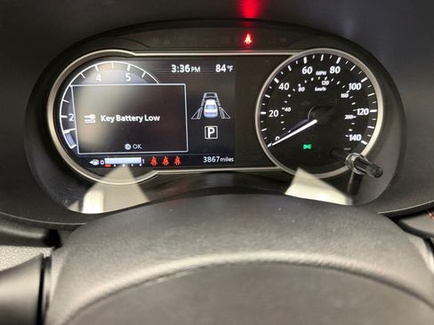 Used 2023 Nissan Versa SR w/ Trunk Package FWD image 16