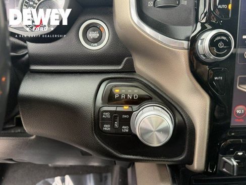 Used 2019 RAM 1500 Laramie AWD/4WD image 25