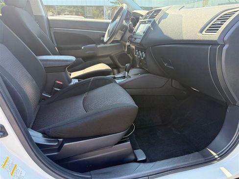 Used 2019 Mitsubishi Outlander Sport AWD image 13