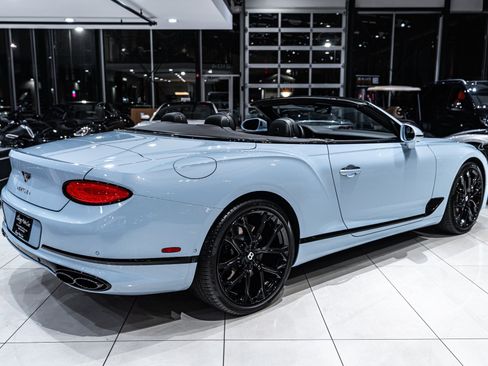 Used 2024 Bentley Continental GT S image 4