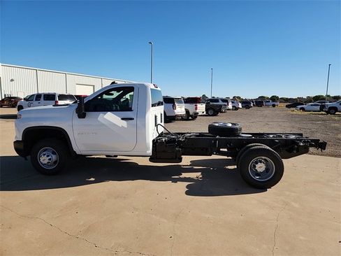 New 2026 Chevrolet Silverado 3500 W/T image 2