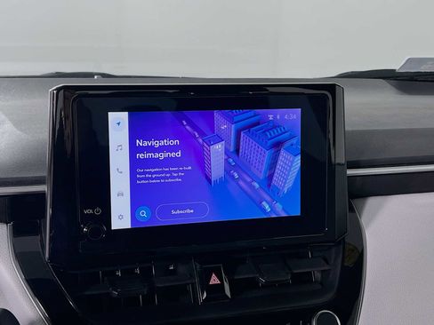 Used 2024 Toyota Corolla SE image 15