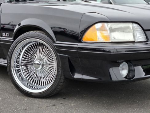 Used 1991 Ford Mustang GT image 2