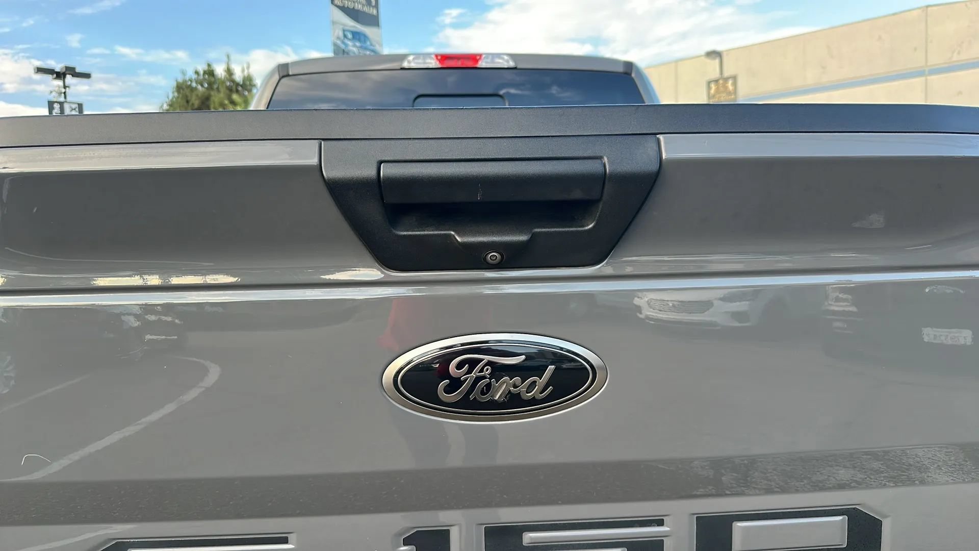 Used 2020 Ford F150 XLT w/ Equipment Group 302A Luxury RWD image 9