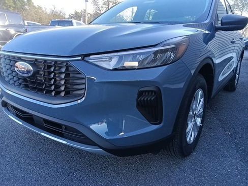 New 2026 Ford Escape Active w/ Tech Pack #1 FWD image 9