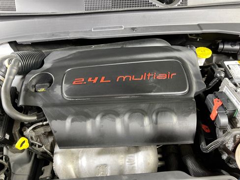 Used 2022 Jeep Compass Latitude image 27